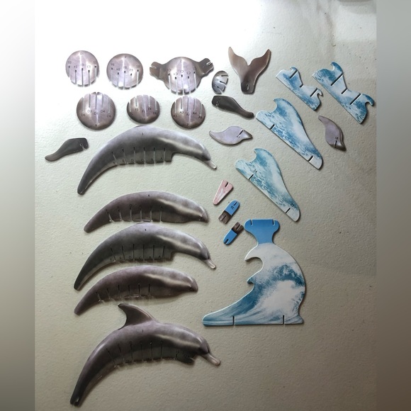 Creature Close-Up: Ocean Animals Hardcover Book - Picture 3 of 5